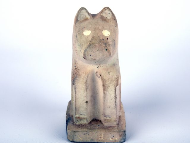 Votive object for a festival in the form of a seated cat