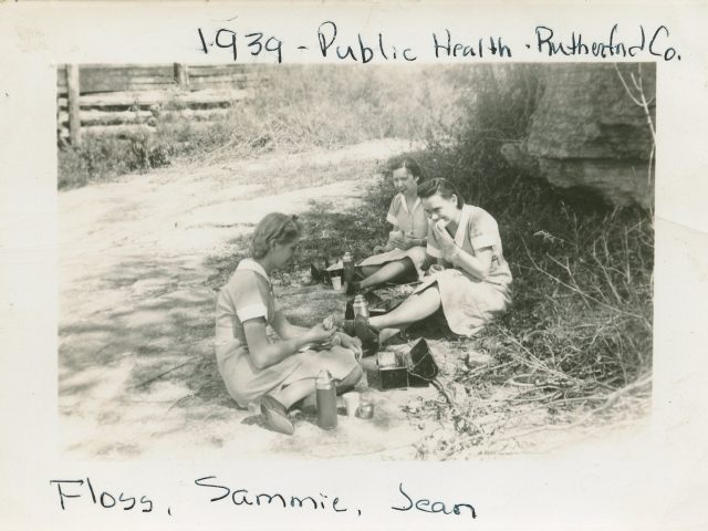 Members of the Nursing School Class of 1940 enjoying a roadside picnic